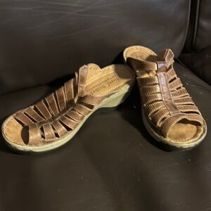 Women's Brown Sandals